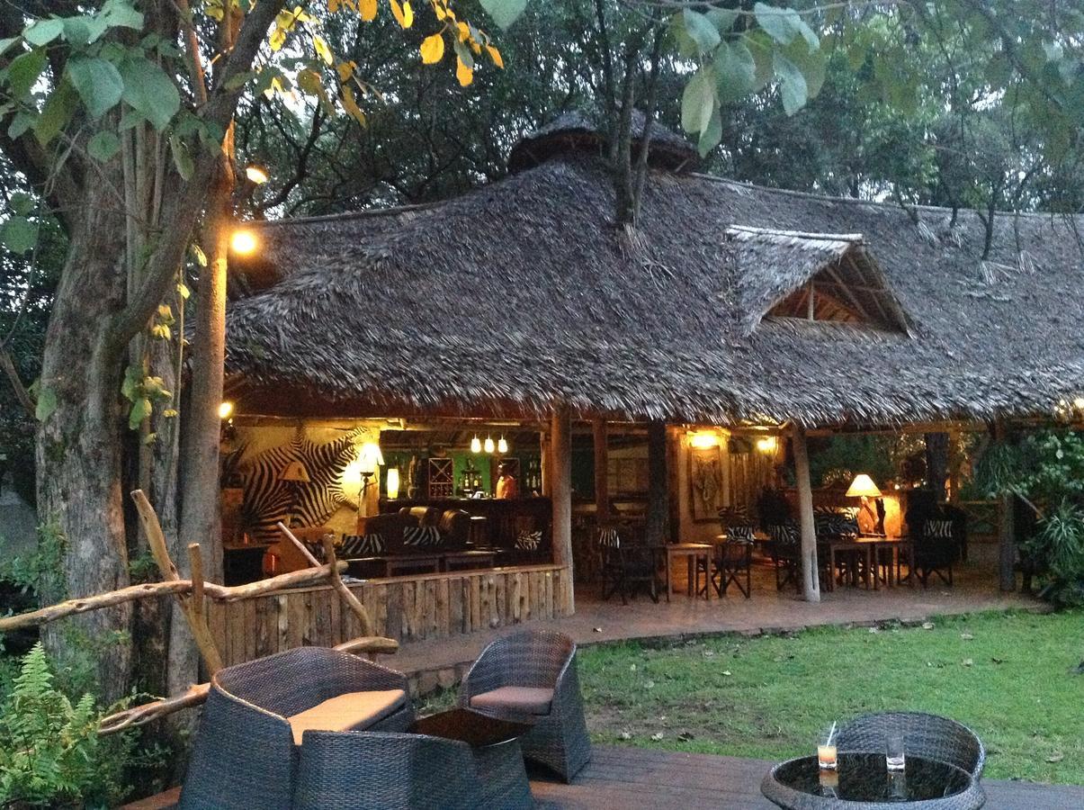 Mara River Camp Aitong Extérieur photo